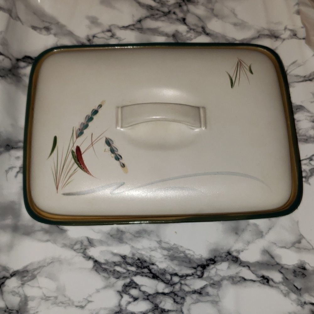 Vintage 𝅺Denby Stoneware Greenwheat Oven Dish with cover and handle